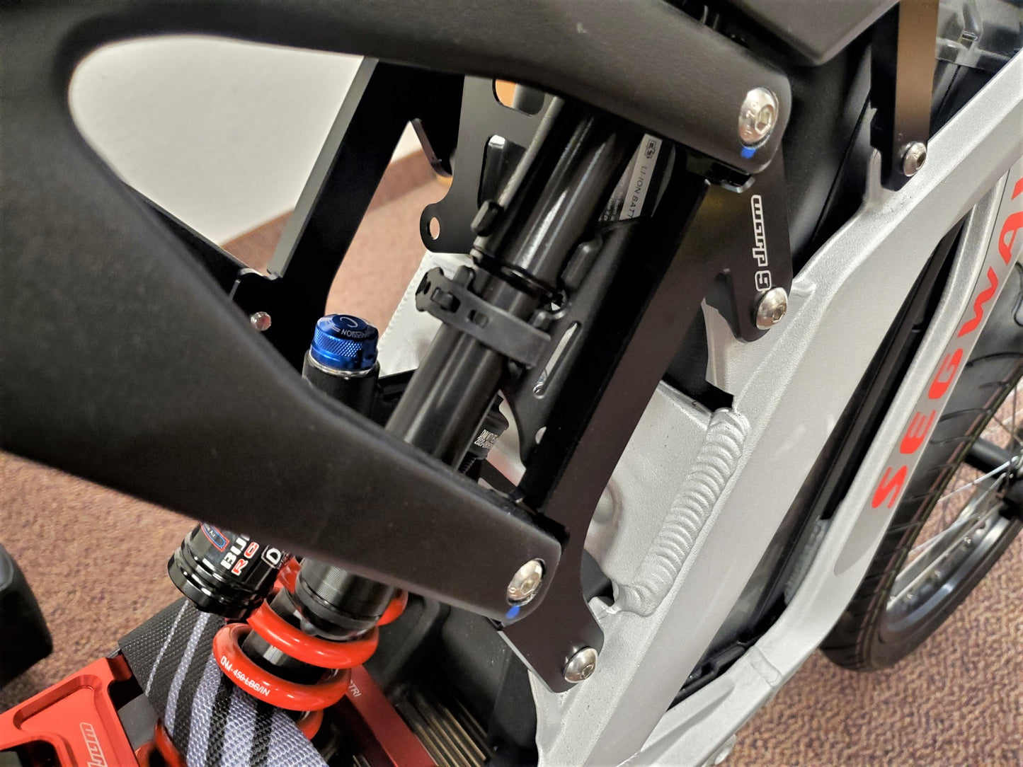 Warp 9 Subframe Seat Riser